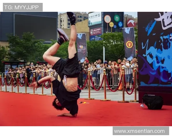 武汉街舞队在世界攀岩锦标赛中以98分稳居积分榜首位